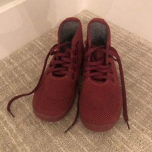 Allbirds tree toppers